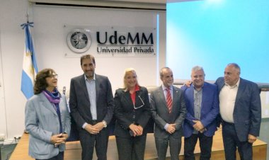 “Comex más Tecnología. Los puertos al servicio del desarrollo”