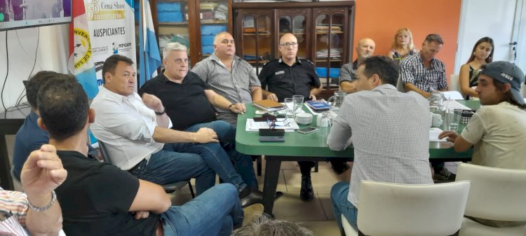 UCI realizó una reunión de seguridad con autoridades y empresarios de San Lorenzo. ¡LA SEGURIDAD ES UN BIEN DE TODOS!