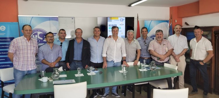 Visita de UNAJE a la UCI: Fomentando la Innovación y el Desarrollo.