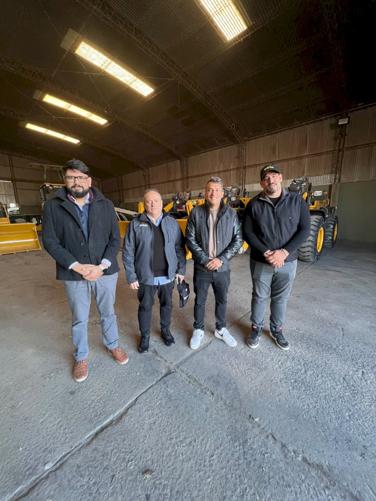 La vinculación institucional que fortalece el entramado productivo regional: visita institucional a las instalaciones de Transtotal Group, en la ciudad de Pérez.